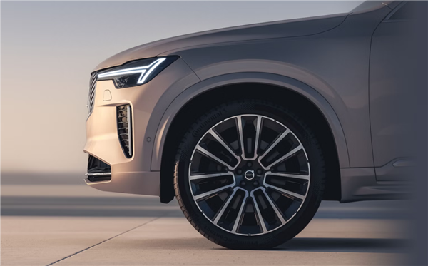 限时47.9万起 全新沃尔沃XC90上市 官方放言：安全是一种信仰