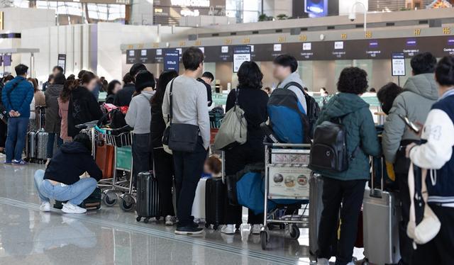 机场垃圾箱内发现子弹 韩国警方启动调查