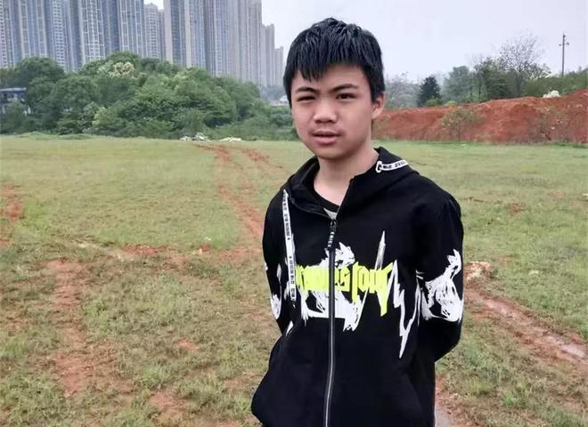 从五年制大专到考研上岸中南大学！看湖南“00后”男生“自我救赎”