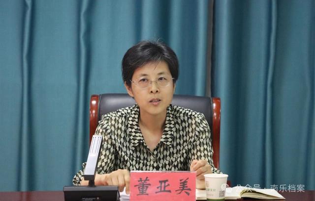 南乐县档案馆举行档案资料集中捐赠仪式