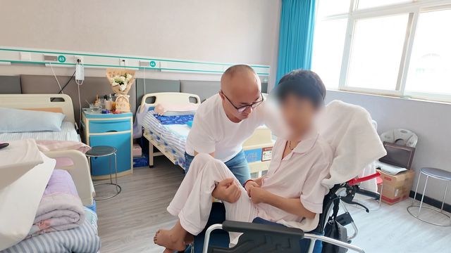 入室歹徒滥施暴行致人重伤 年轻母亲舍身护女深陷困境