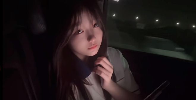 18岁百万粉丝网红小念突然自杀，疑遭他人巨额勒索，勒索数额曝出