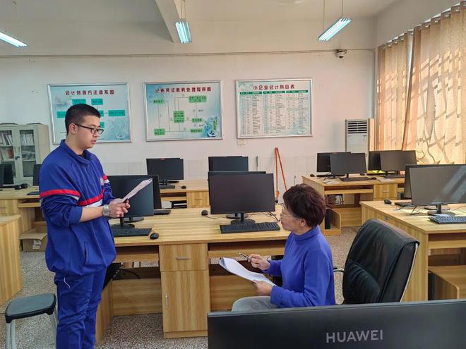 登上《人民日报》的中职少年兰棋：以“数智化会计探路人”再出发